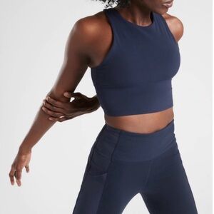 Athleta conscious crop top